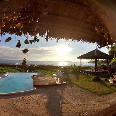 Simeulue Surflodges Lasikin Экстерьер фото